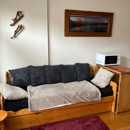 Bright Refurbished - Apartment *